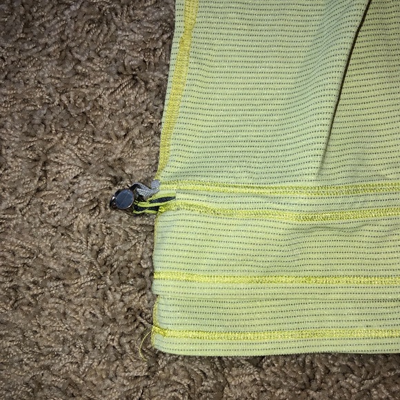 Lululemon Back On Track Tank Top - Picture 4 of 7